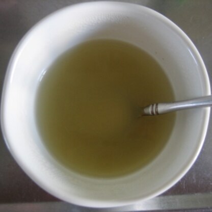 おやつタイムに頂きました♪塩麹と緑茶ってめちゃ合いますね（＾－＾）とても温まりました～！最近まだまだ寒いからこういうの、とても良いですね☆